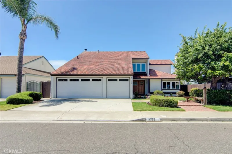 5732 Grimsby Drive, Huntington Beach, CA 92649