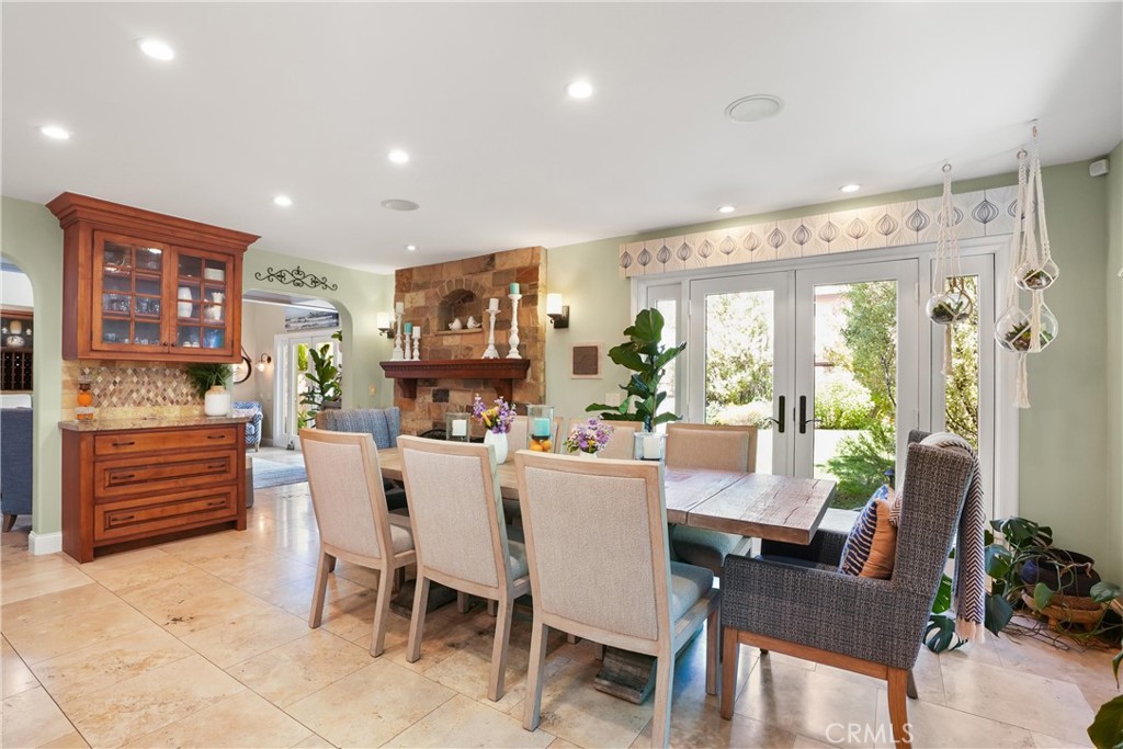 5771 Grimsby Drive, Huntington Beach CA 92649 - photo 27