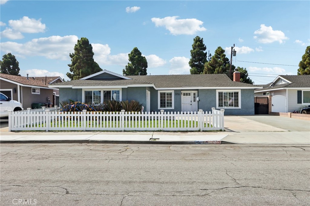 5792 Venturi Drive, Huntington Beach CA 92649 - photo 1