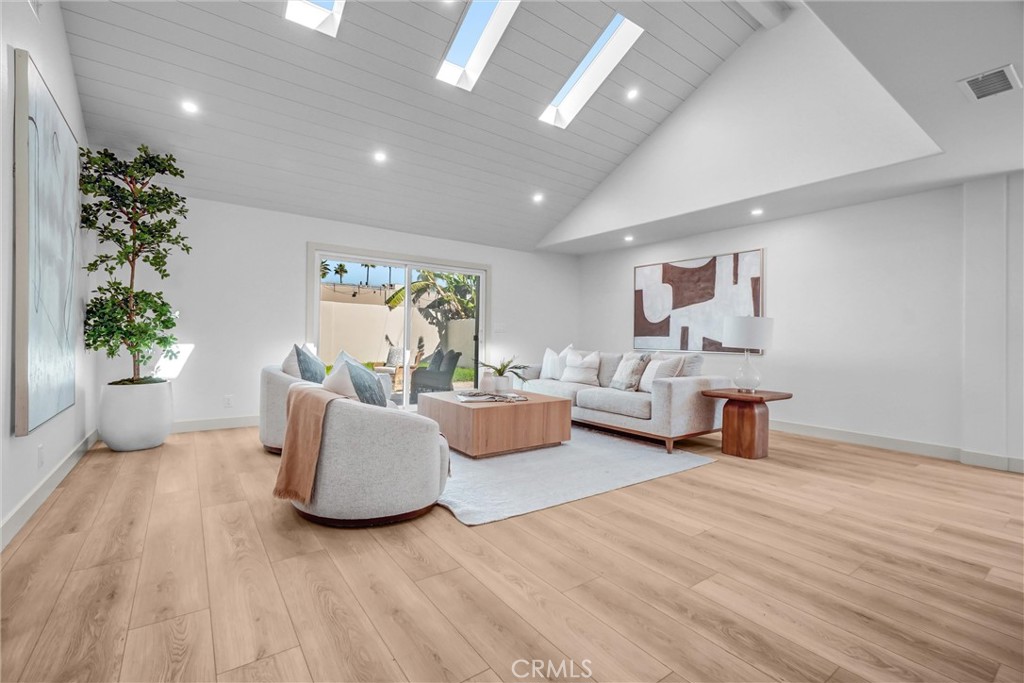 5851 Snead, Huntington Beach CA 92649 - photo 10