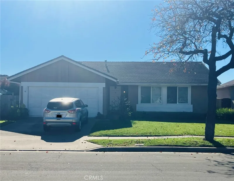 5872 Brannen, Huntington Beach, CA 92649