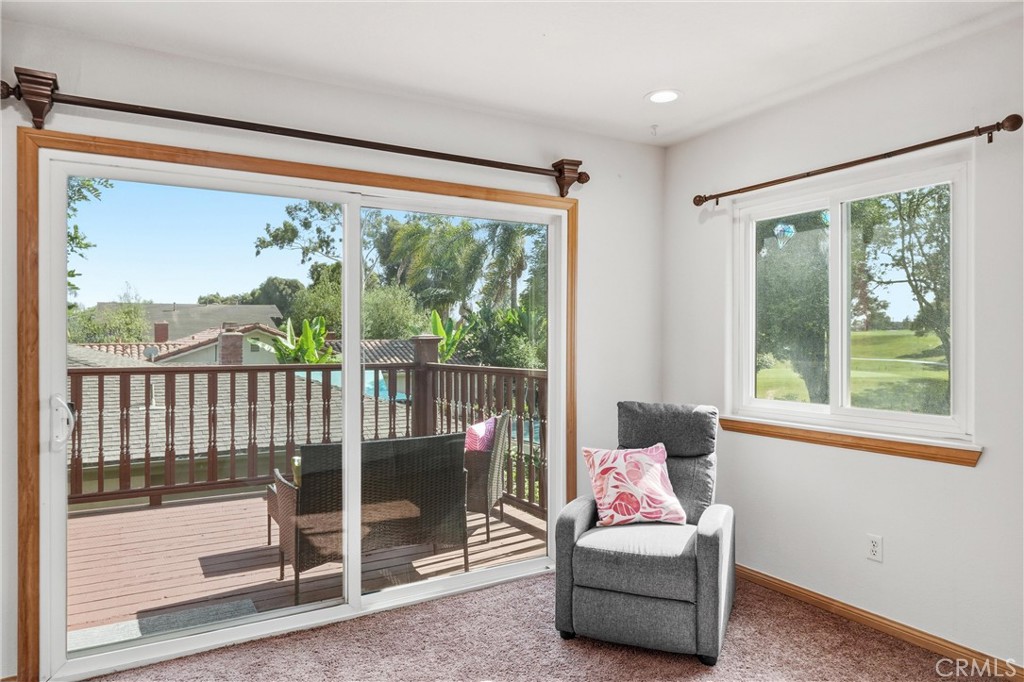 5872 Meadowbrook Drive, Huntington Beach CA 92649 - photo 41
