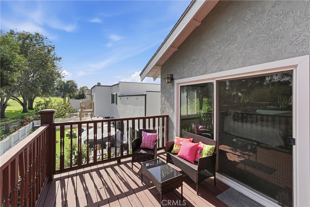5872 Meadowbrook Drive, Huntington Beach CA 92649 - photo 43