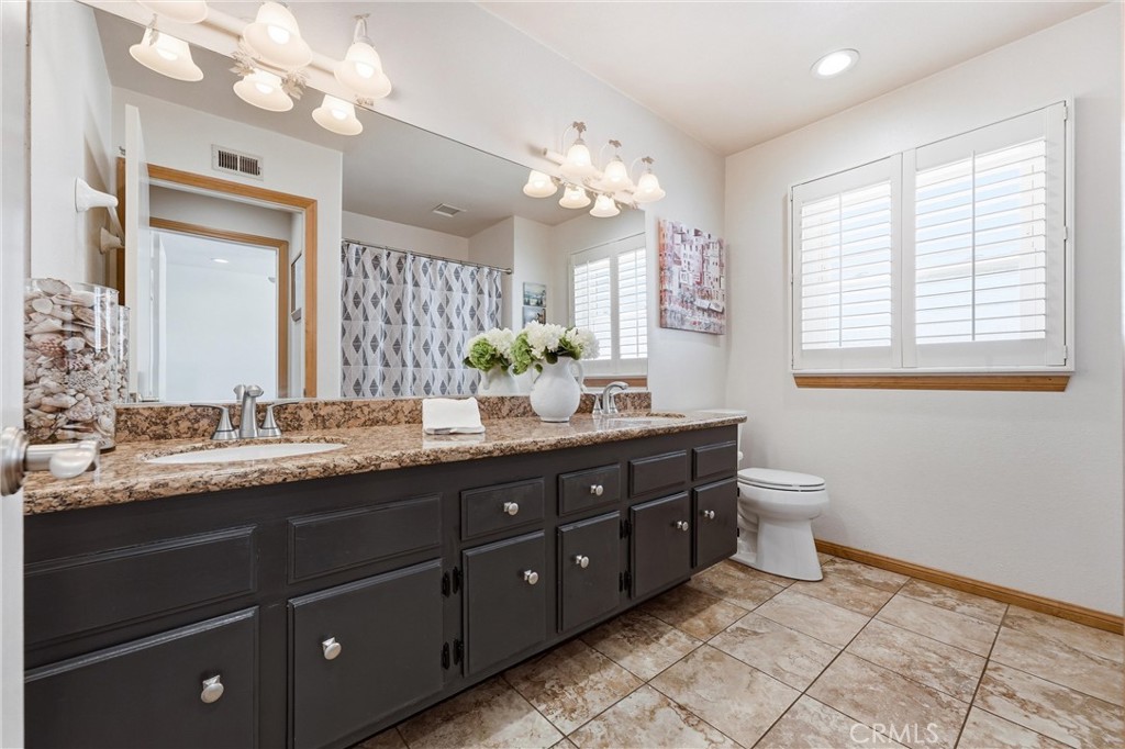 5872 Meadowbrook Drive, Huntington Beach CA 92649 - photo 51
