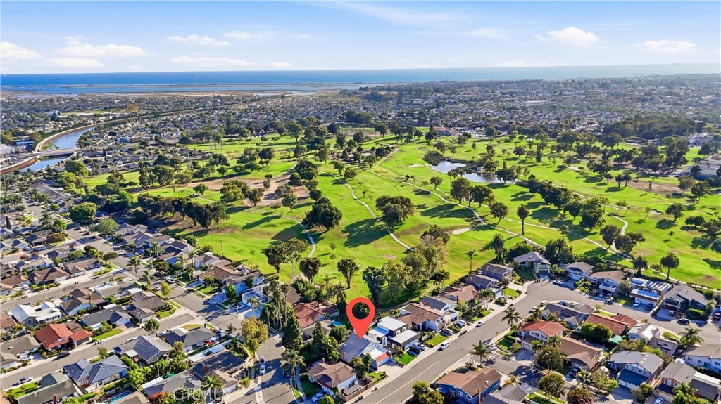 5872 Meadowbrook Drive, Huntington Beach CA 92649 - photo 59