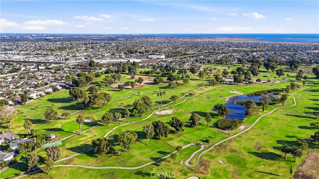 5872 Meadowbrook Drive, Huntington Beach CA 92649 - photo 64