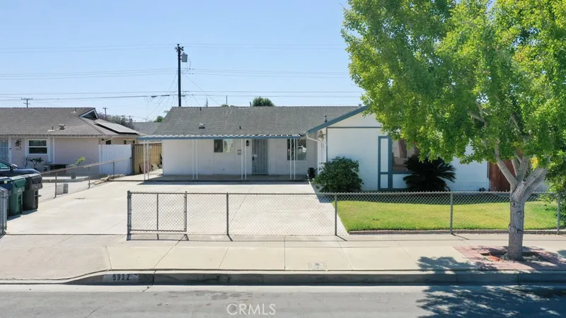 5932 Chinook, Huntington Beach, CA 92647