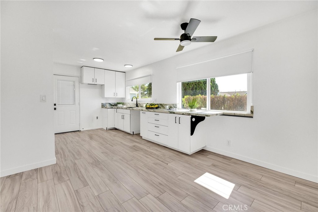 6001 Welde, Huntington Beach CA 92647 - photo 5