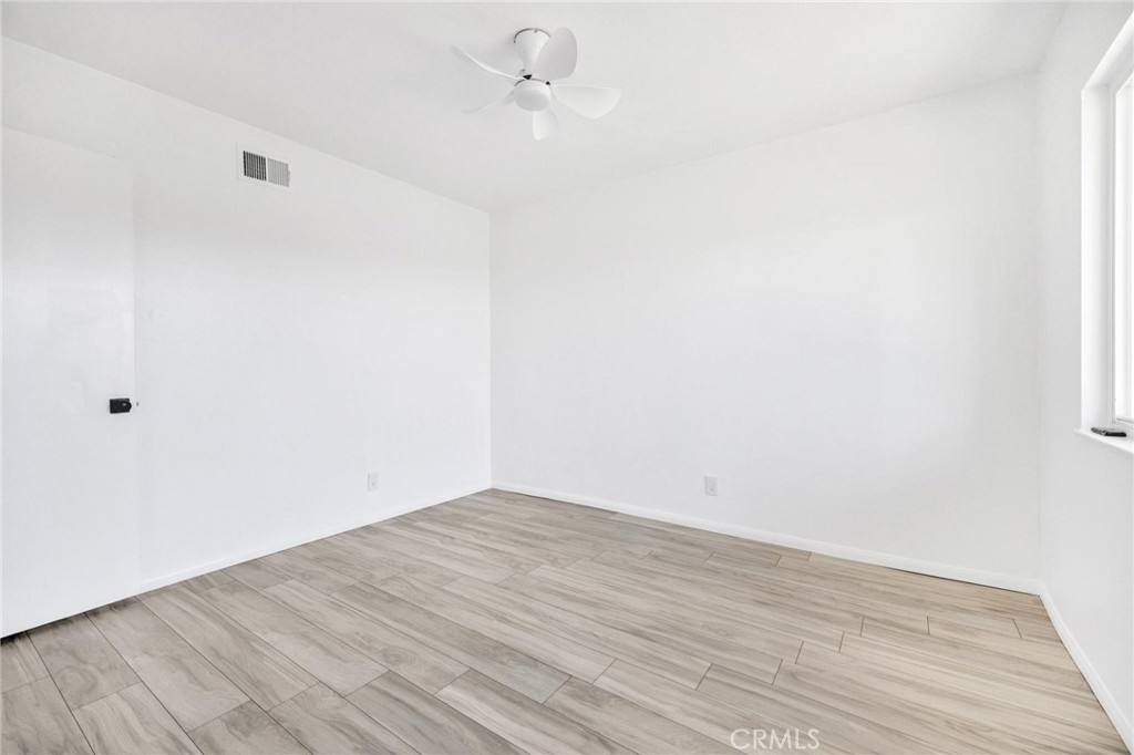 6001 Welde, Huntington Beach CA 92647 - photo 21