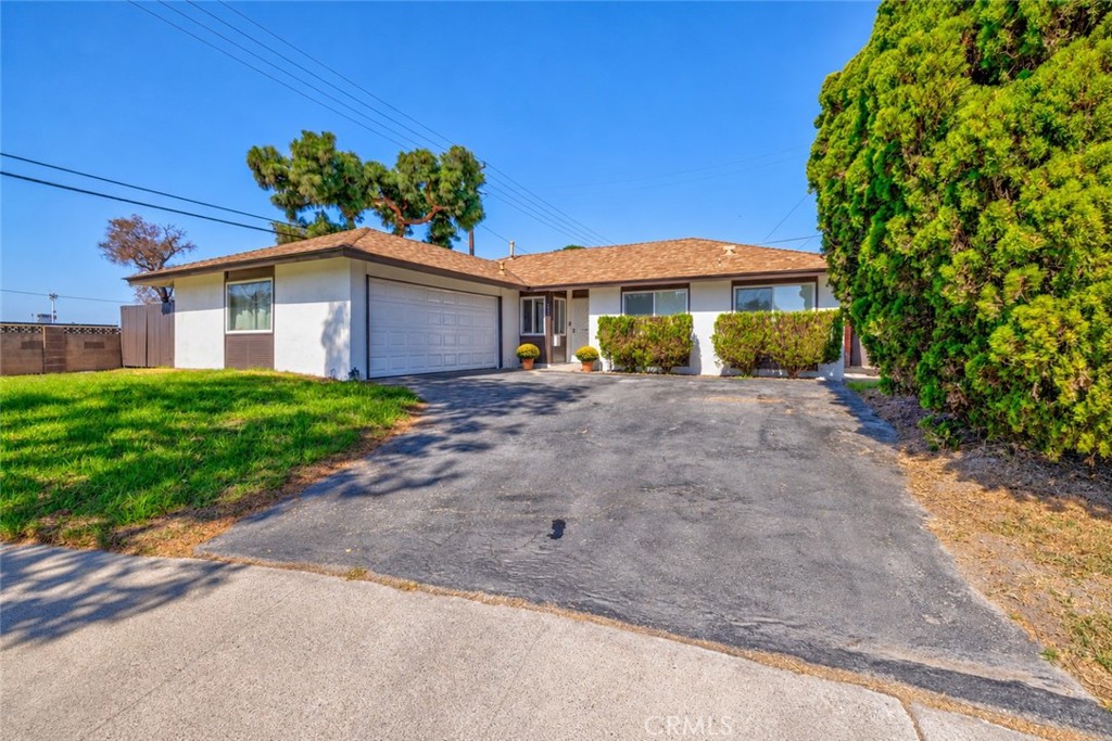 6001 Welde, Huntington Beach CA 92647 - photo 39