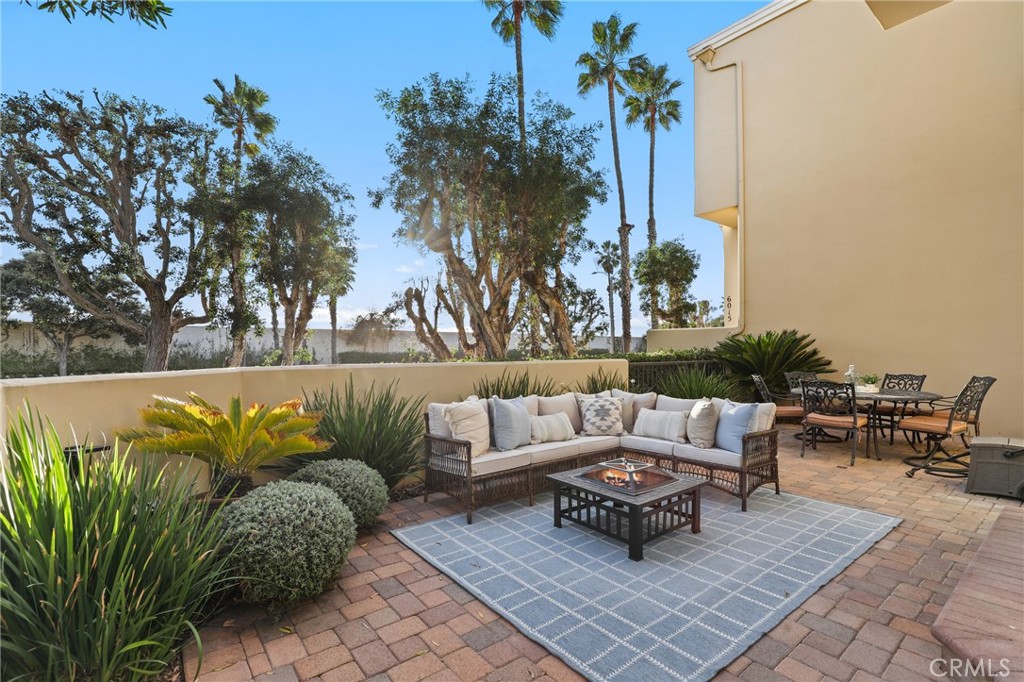 6011 Shadowbrook, Huntington Beach CA 92648 - photo 3