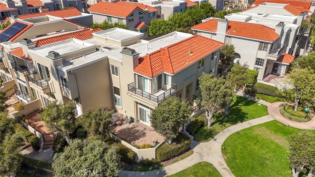 HOA - 6011 Shadowbrook, Huntington Beach CA 92648 - photo 40