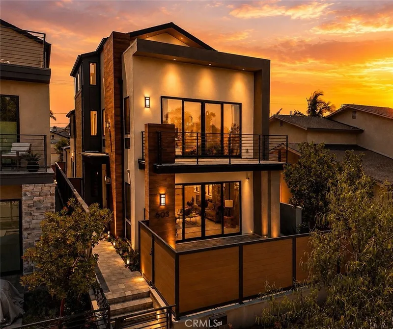 603 Delaware Street, Huntington Beach