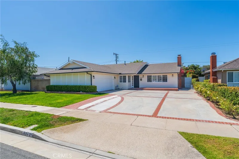 6042 Stone, Huntington Beach, CA 92647