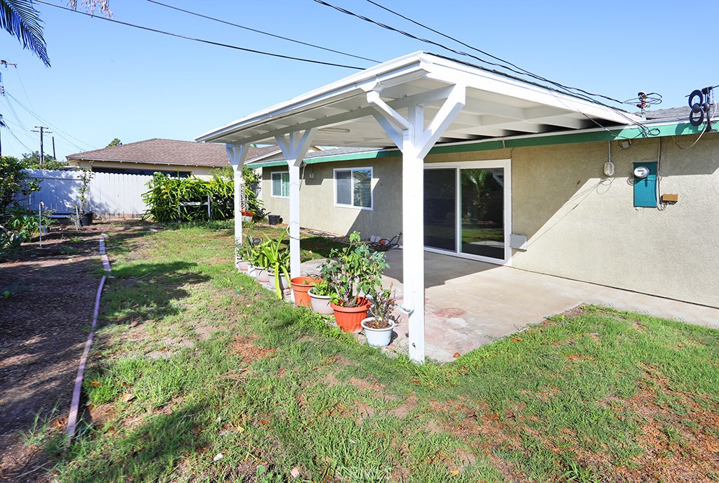 6062 Dr Glenwood, Huntington Beach CA 92647 - photo 29
