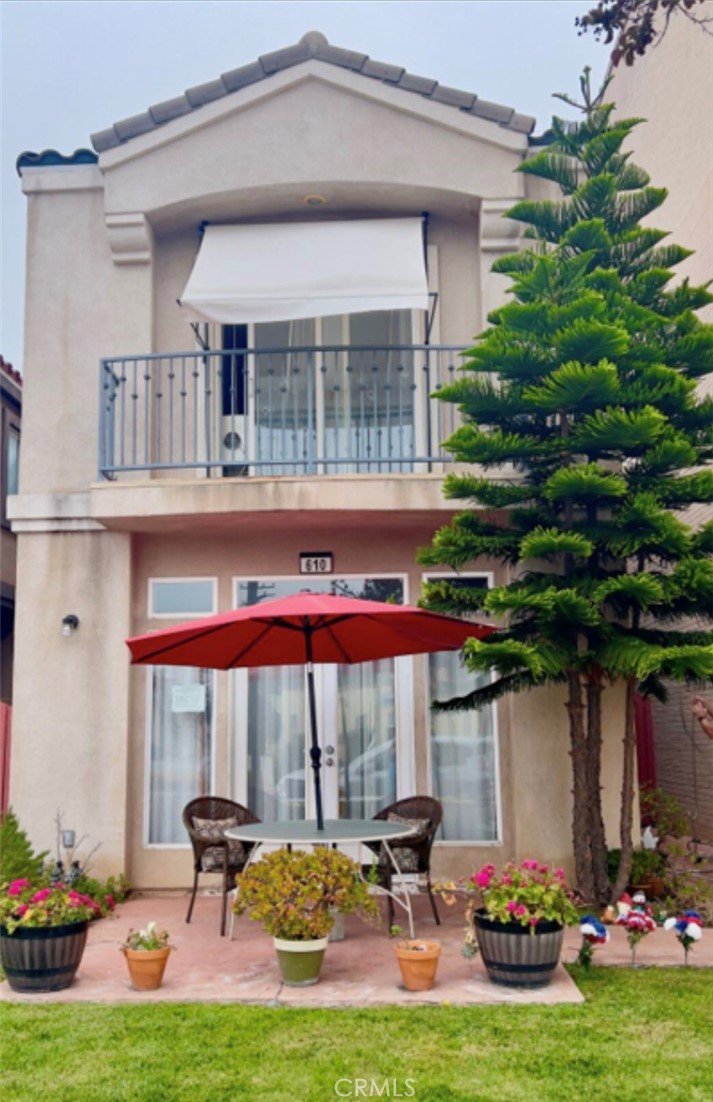 610 Main, Huntington Beach CA 92648 - photo 1