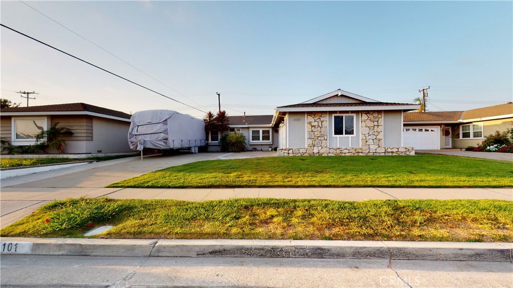 6101 Cornell, Huntington Beach CA 92647 - photo 1