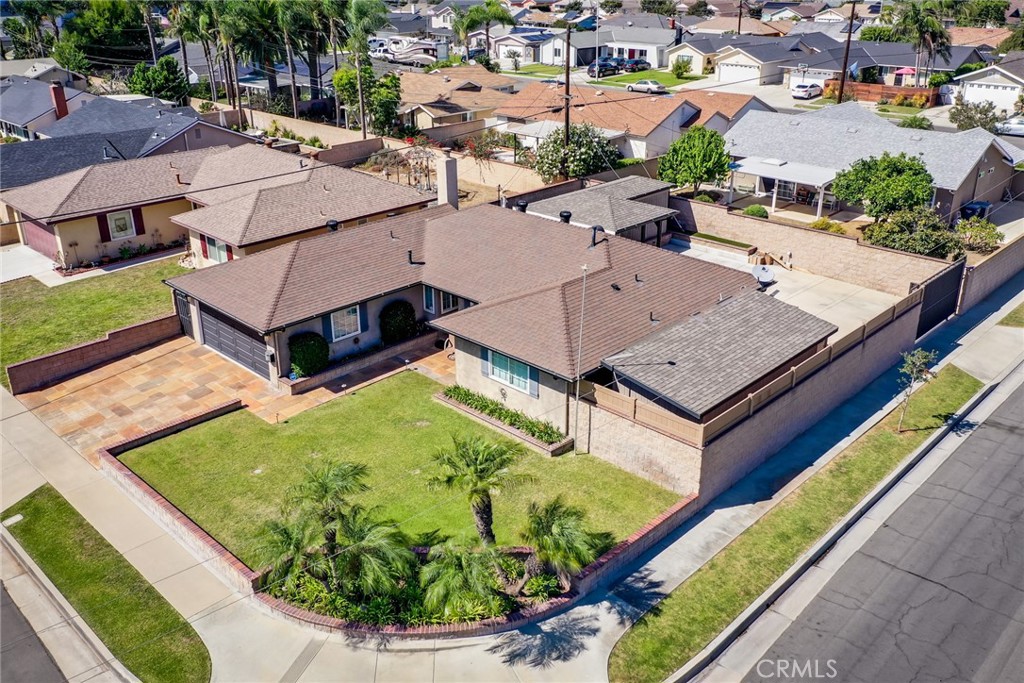 6101 Jade Circle, Huntington Beach CA 92647 - photo 1