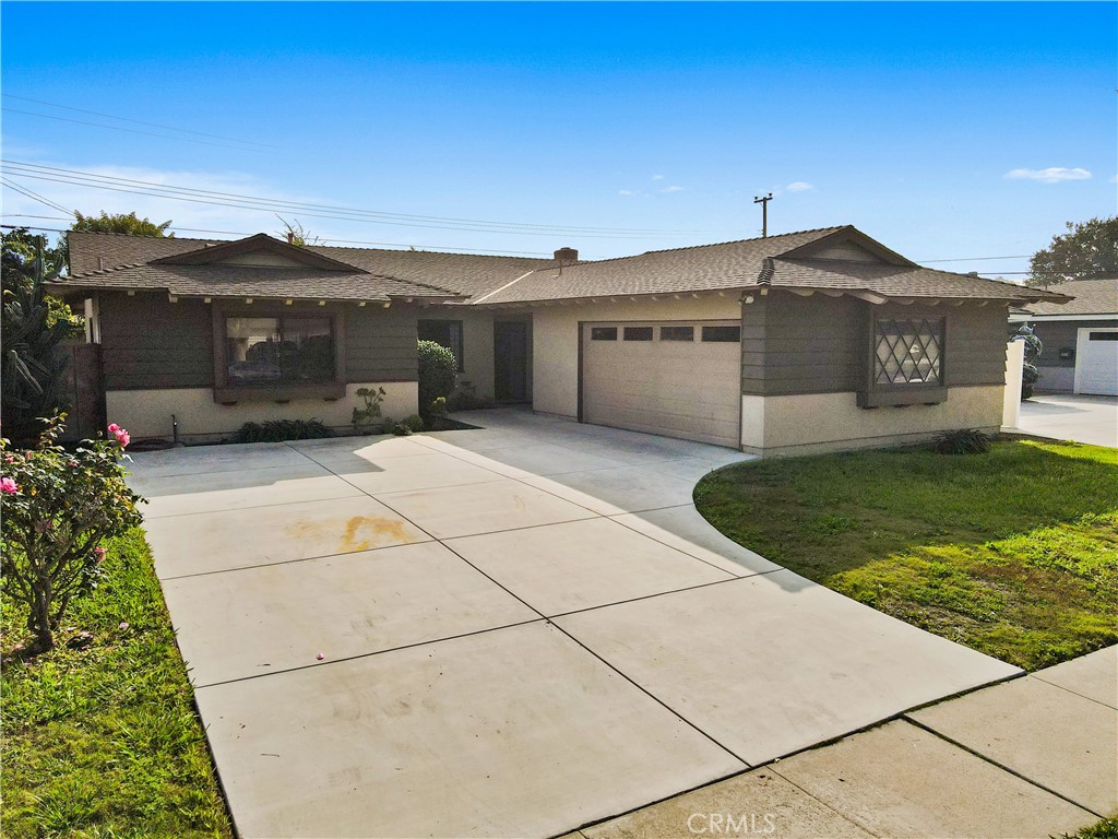 6112 Tyndall, Huntington Beach CA 92647 - photo 1