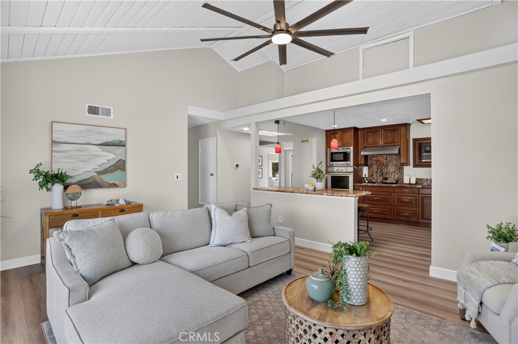 6121 Arrowhead Drive, Huntington Beach CA 92647 - photo 7