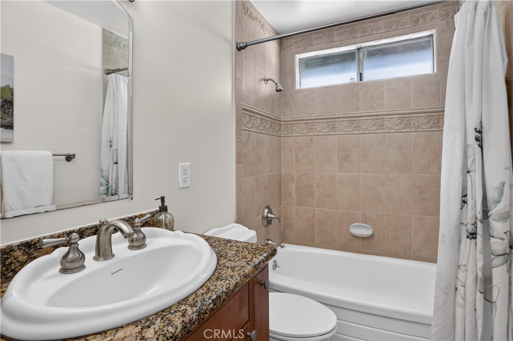 6121 Arrowhead Drive, Huntington Beach CA 92647 - photo 19
