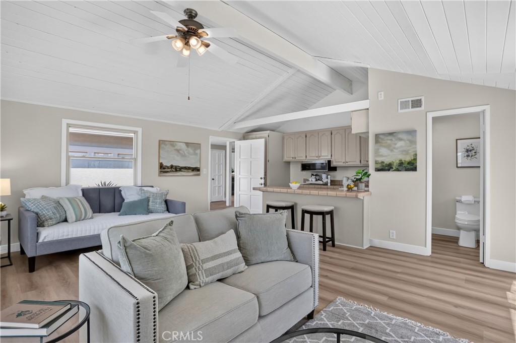 6121 Arrowhead Drive, Huntington Beach CA 92647 - photo 22