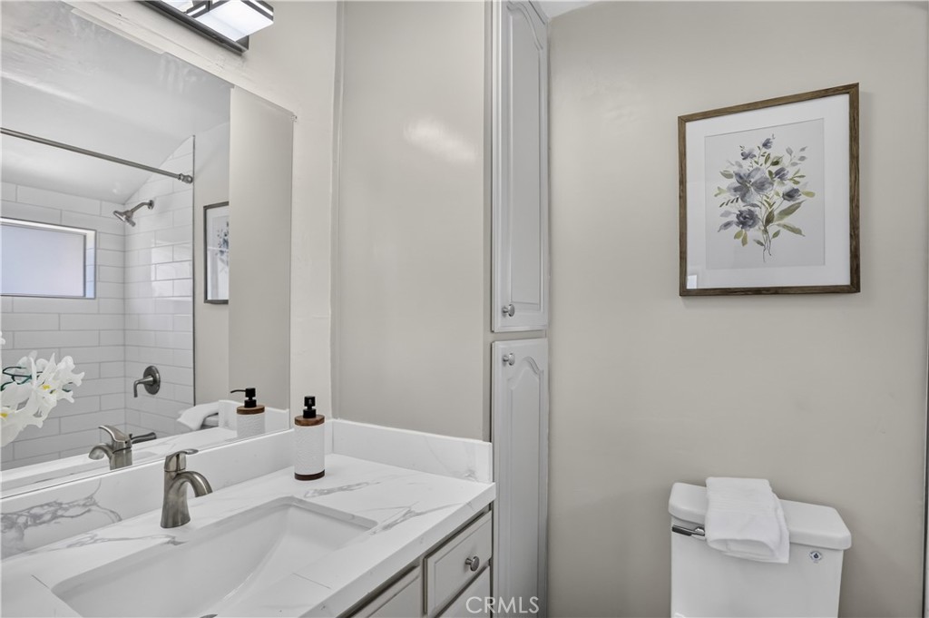 6121 Arrowhead Drive, Huntington Beach CA 92647 - photo 26