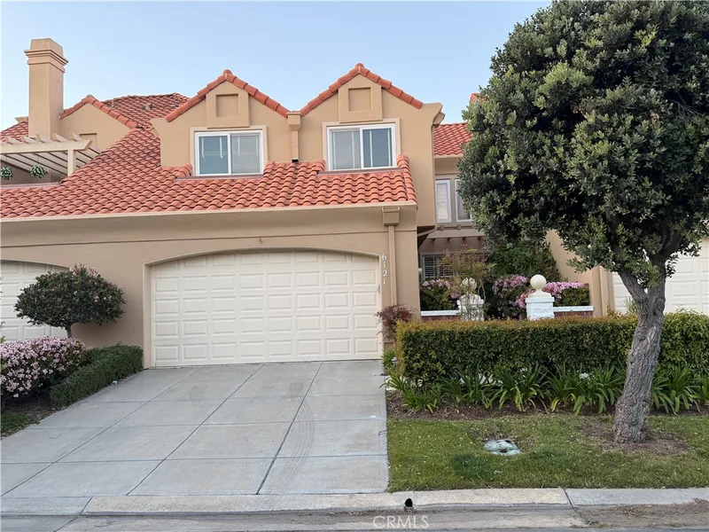 6121 Greenbrier, Huntington Beach, CA 92648