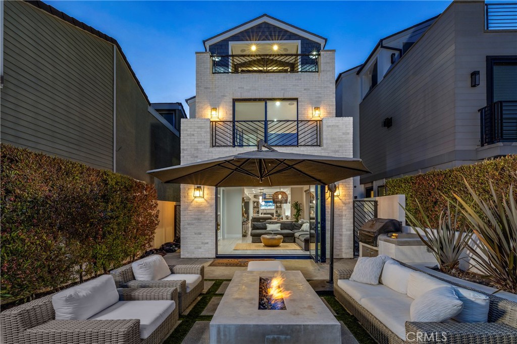 613 13th Street, Huntington Beach CA 92648 - photo 1