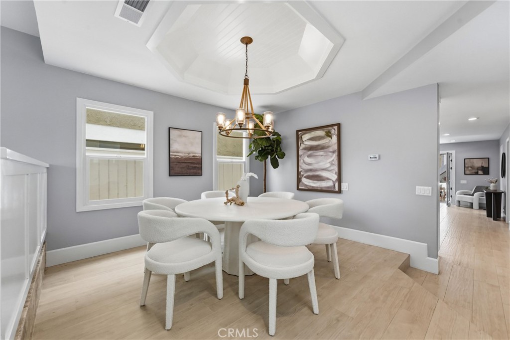 Dining room with Italian tile flooring - 613 9th, Huntington Beach CA 92648 - photo 20