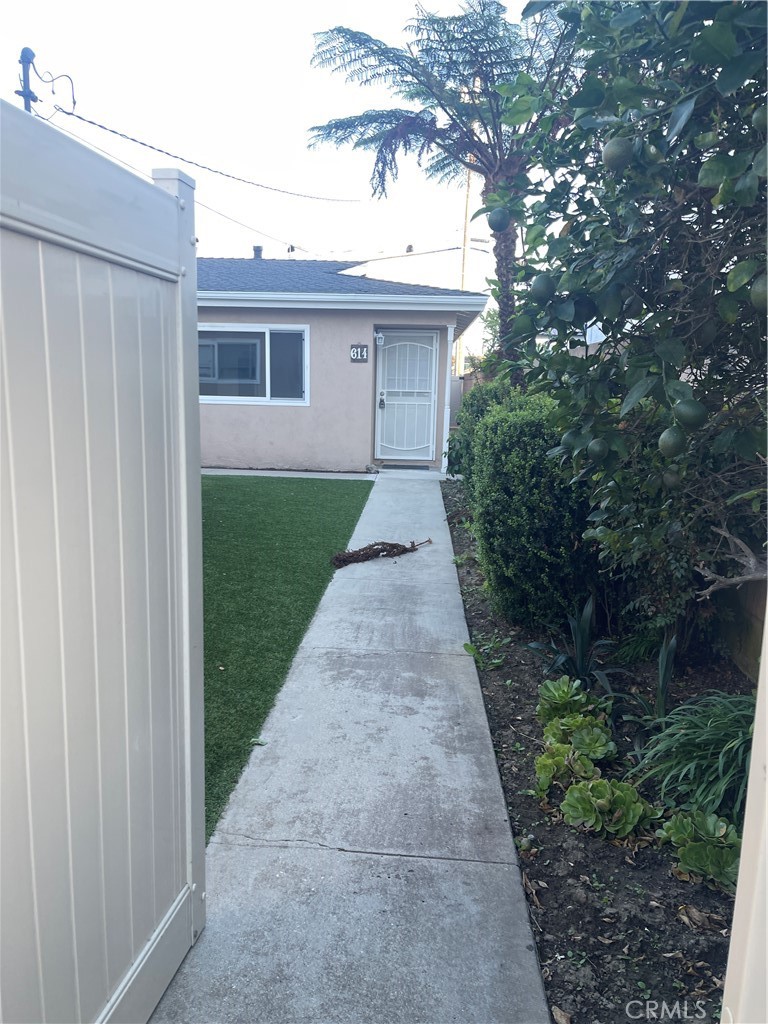 614 15th Street, Huntington Beach CA 92648 - photo 2