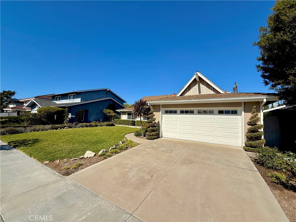6141 Montecito Drive, Huntington Beach CA 92647 - photo 3