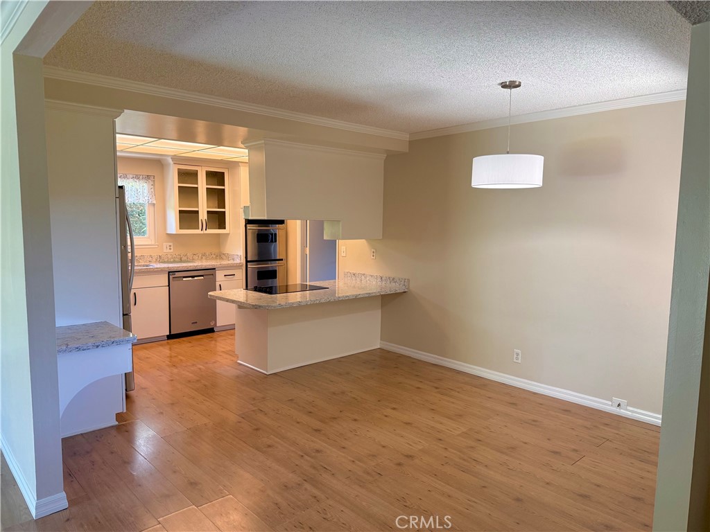 6141 Montecito Drive, Huntington Beach CA 92647 - photo 5