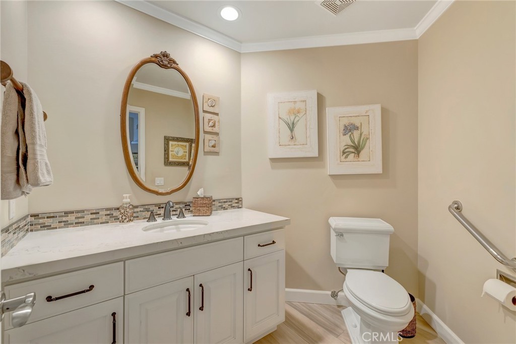 6146 Eaglecrest Drive, Huntington Beach CA 92648 - photo 9