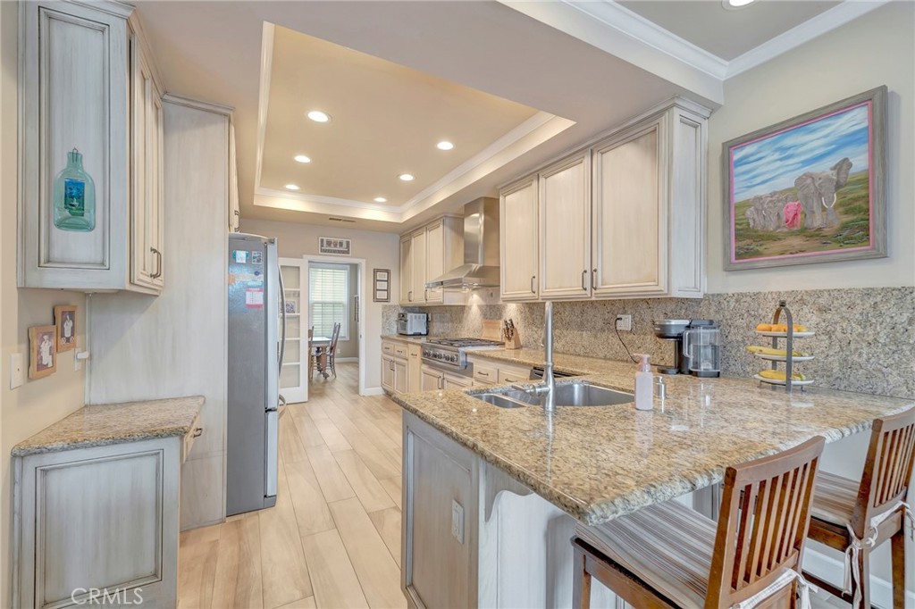 6146 Eaglecrest Drive, Huntington Beach CA 92648 - photo 12