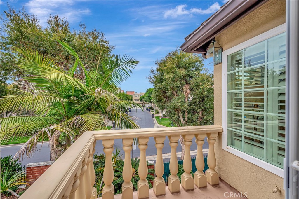 6146 Eaglecrest Drive, Huntington Beach CA 92648 - photo 28