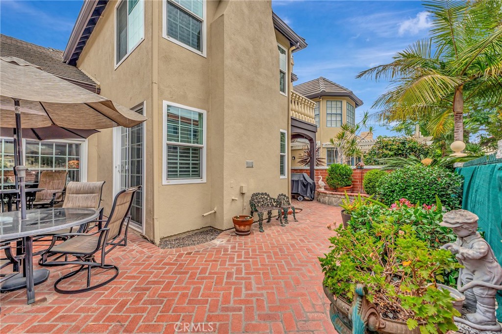 6146 Eaglecrest Drive, Huntington Beach CA 92648 - photo 42