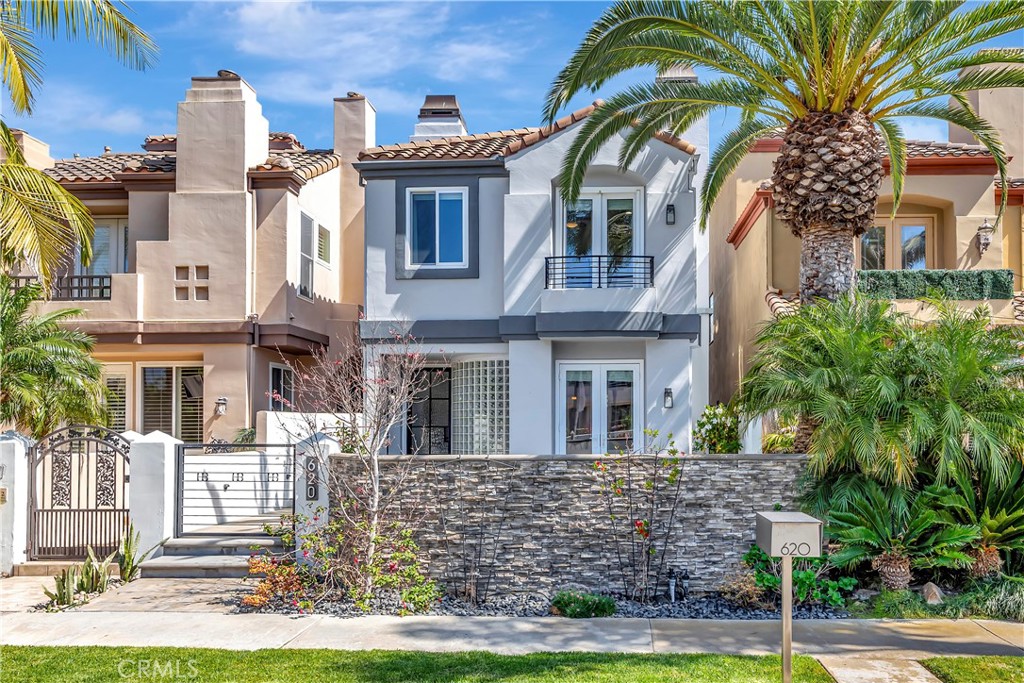 620 22nd Street, Huntington Beach CA 92648 - photo 1