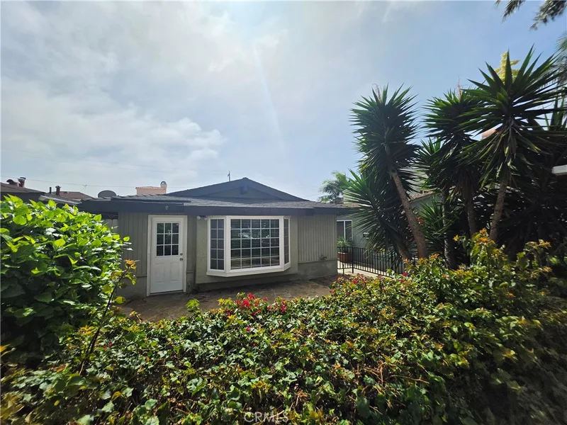 620 Geneva A, Huntington Beach, CA 92648