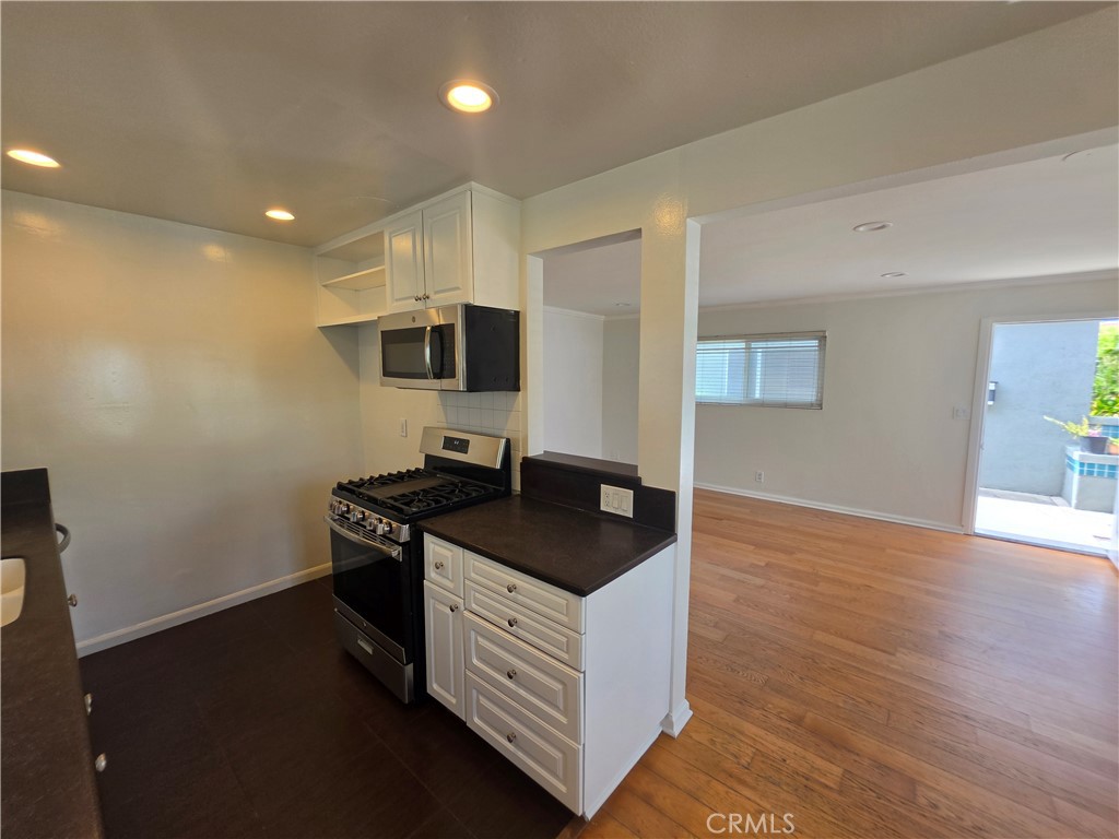 620 Geneva A, Huntington Beach CA 92648 - photo 5