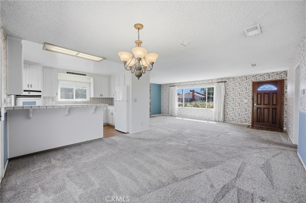 6211 Mar Vista Dr, Huntington Beach CA 92647 - photo 9
