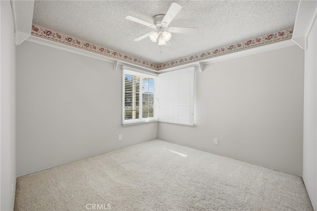 6211 Mar Vista Dr, Huntington Beach CA 92647 - photo 21