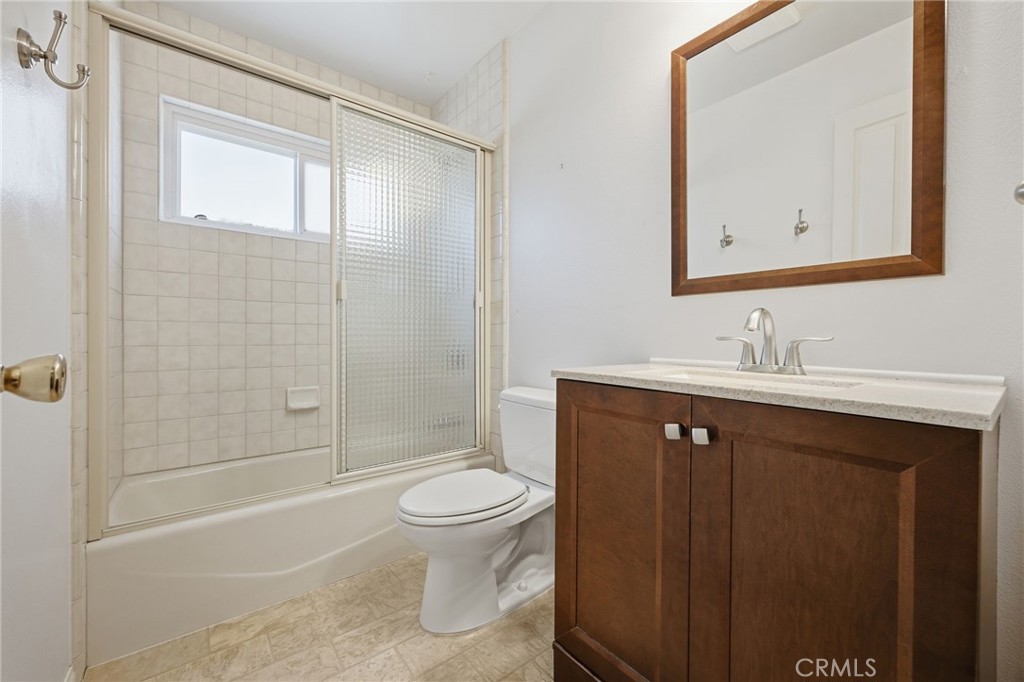 6211 Mar Vista Dr, Huntington Beach CA 92647 - photo 24