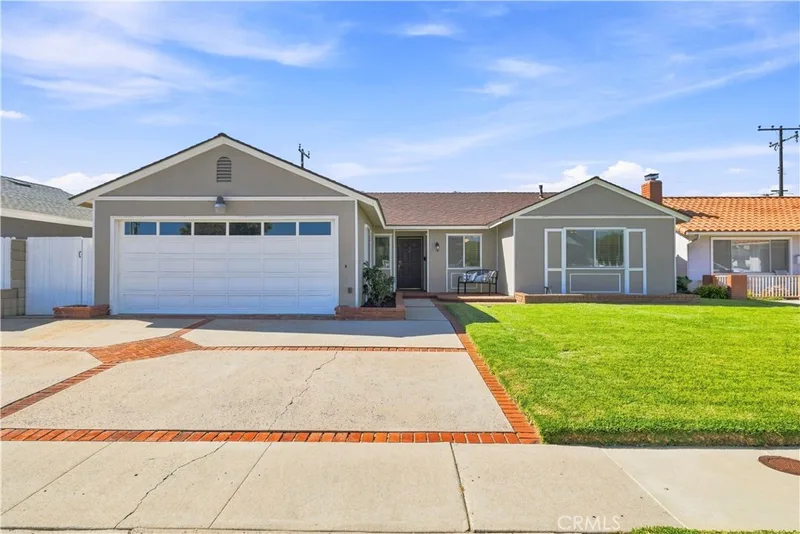 6212 Albion Drive, Huntington Beach