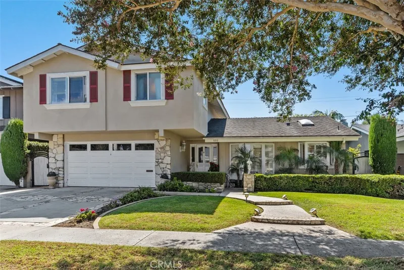 6212 Gumm Drive, Huntington Beach