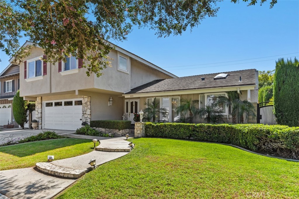6212 Gumm Drive, Huntington Beach CA 92647 - photo 2