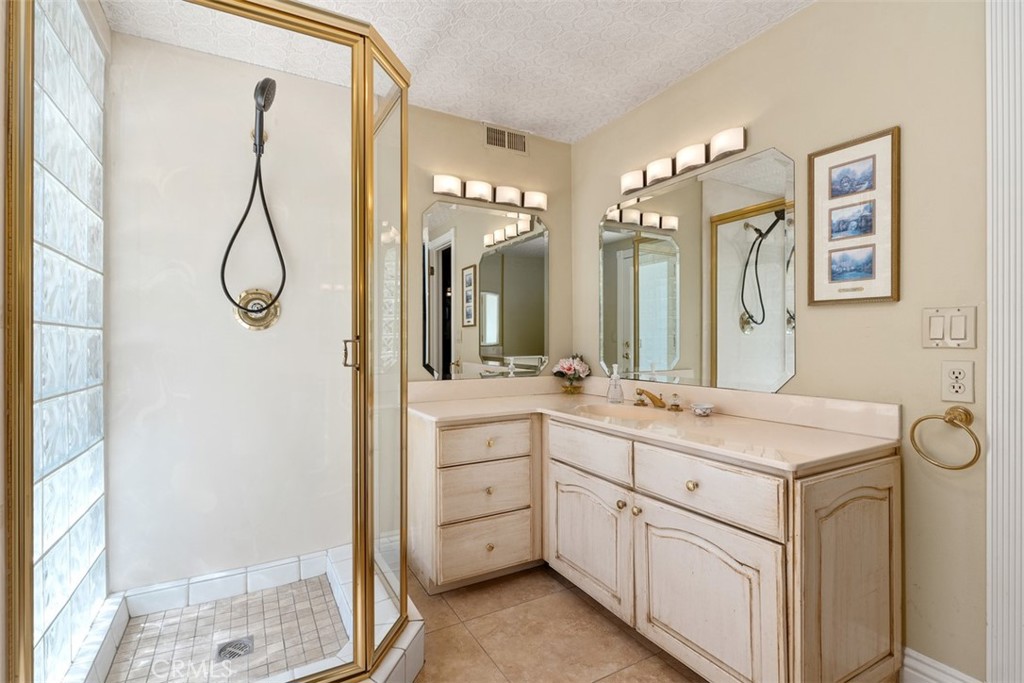 6212 Gumm Drive, Huntington Beach CA 92647 - photo 13