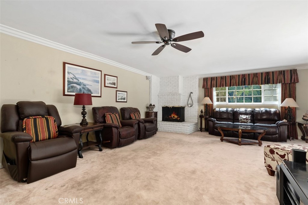 6212 Gumm Drive, Huntington Beach CA 92647 - photo 14