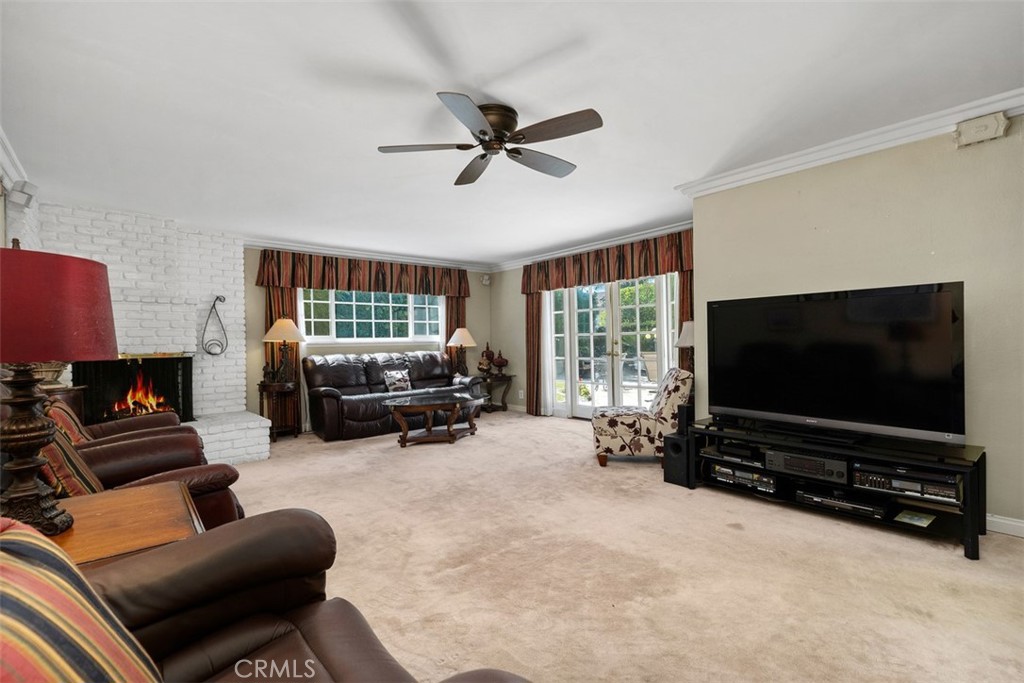 6212 Gumm Drive, Huntington Beach CA 92647 - photo 15