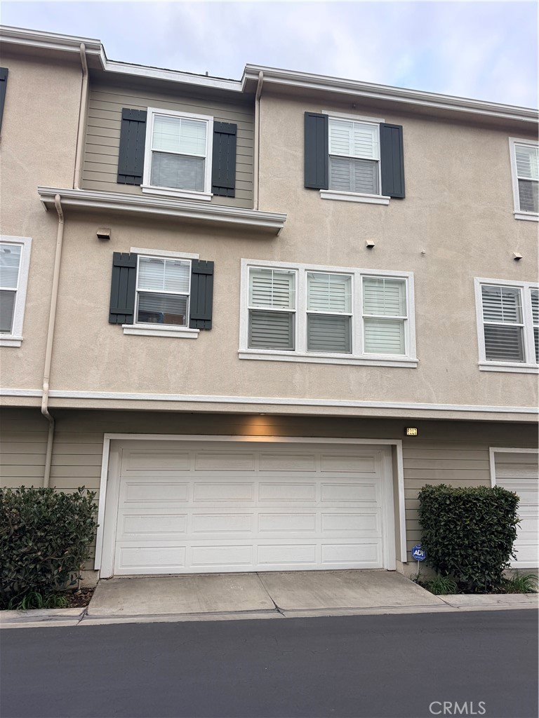6227 Pacific Pointe, Huntington Beach CA 92648 - photo 1